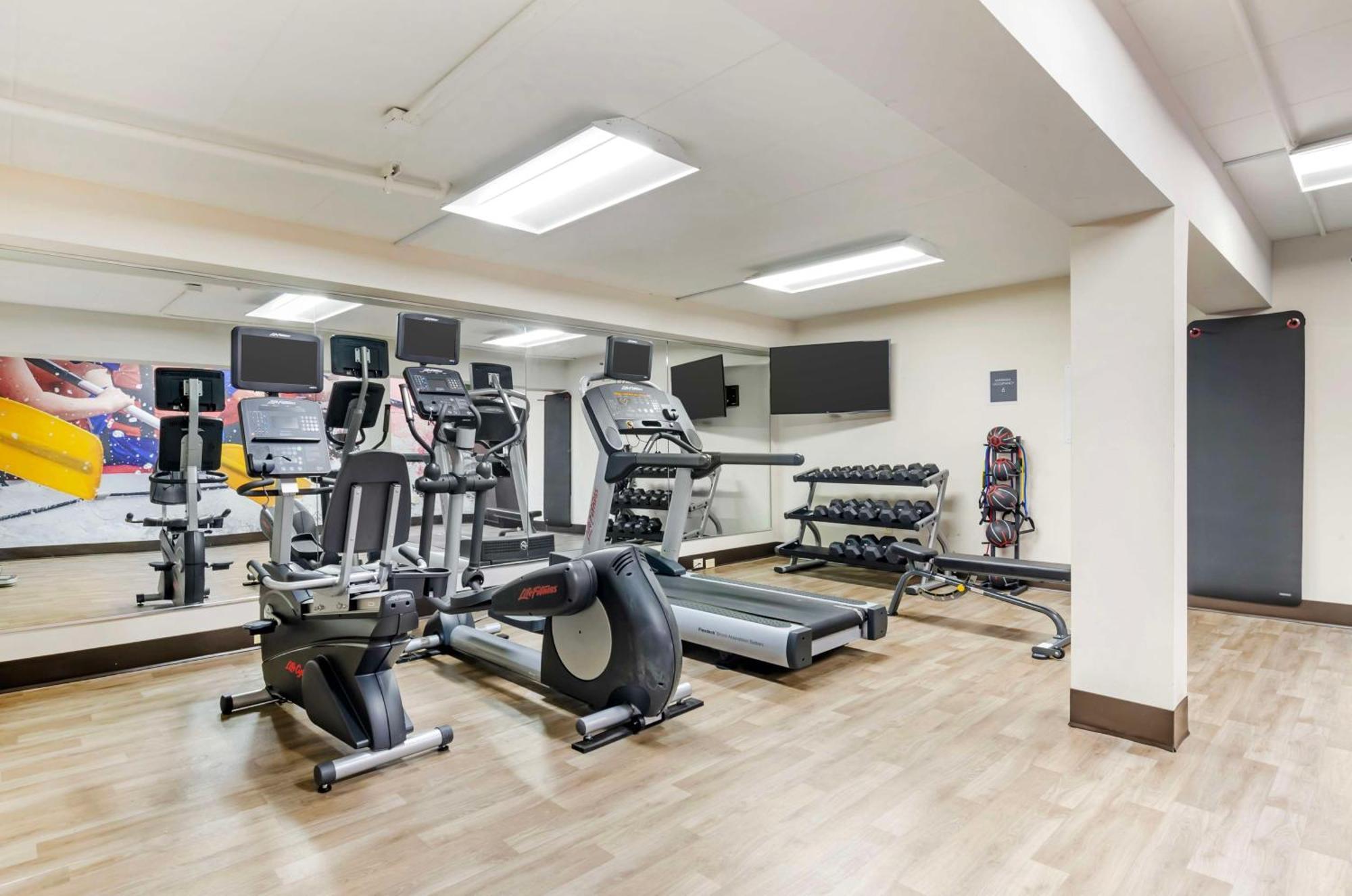 Best Western Plus Beckley Inn Ngoại thất bức ảnh