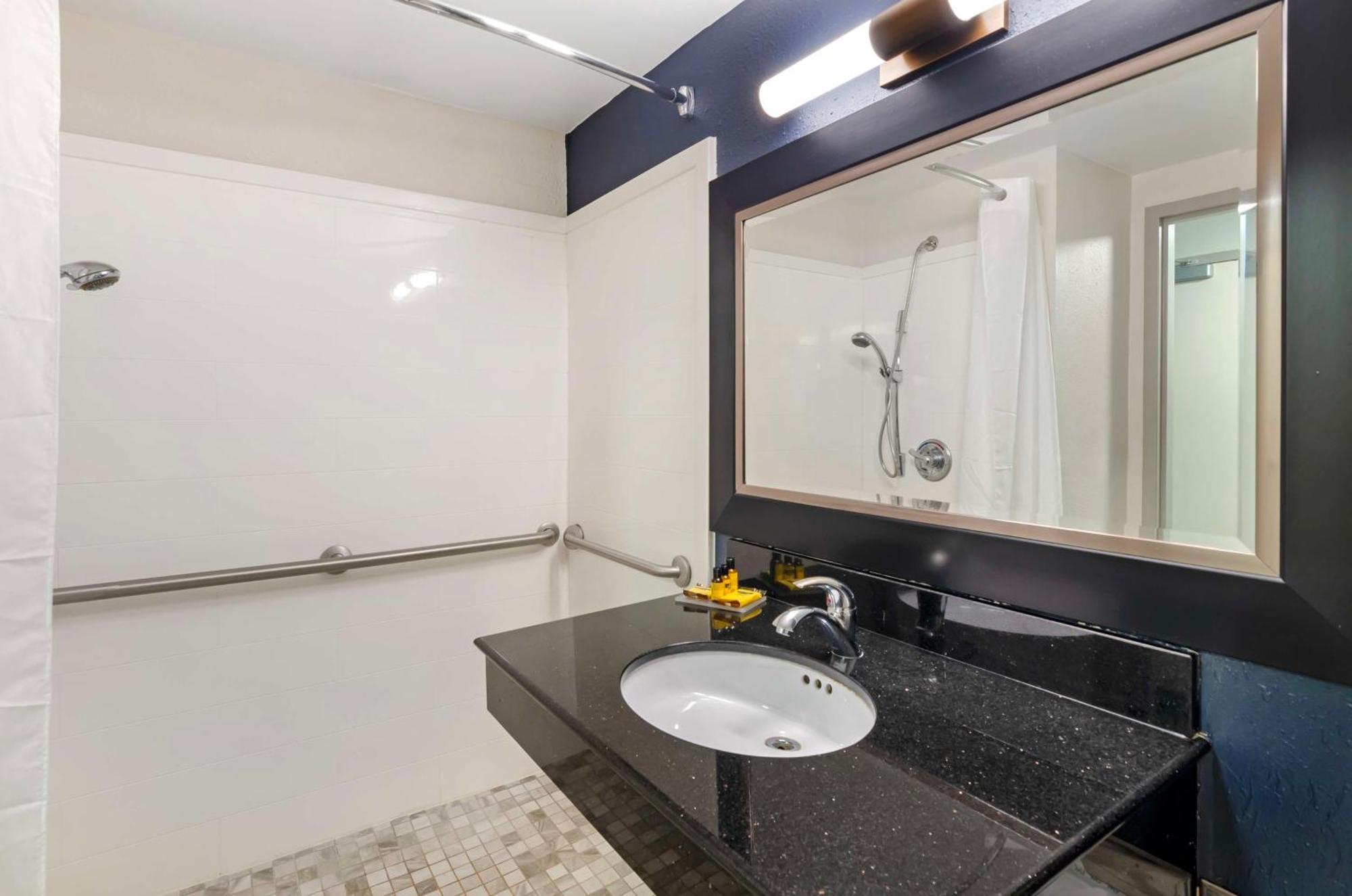 Best Western Plus Beckley Inn Ngoại thất bức ảnh