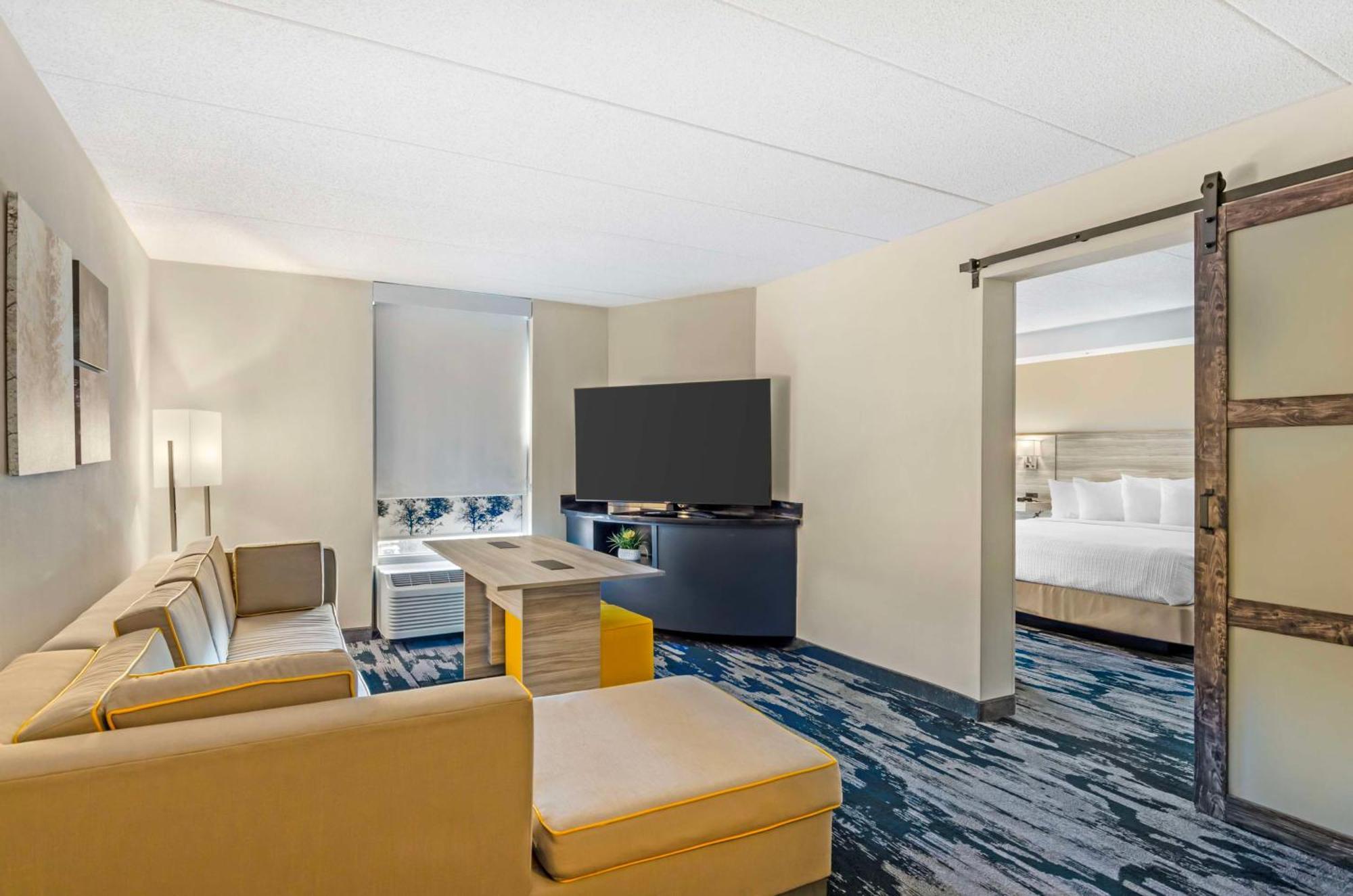 Best Western Plus Beckley Inn Ngoại thất bức ảnh