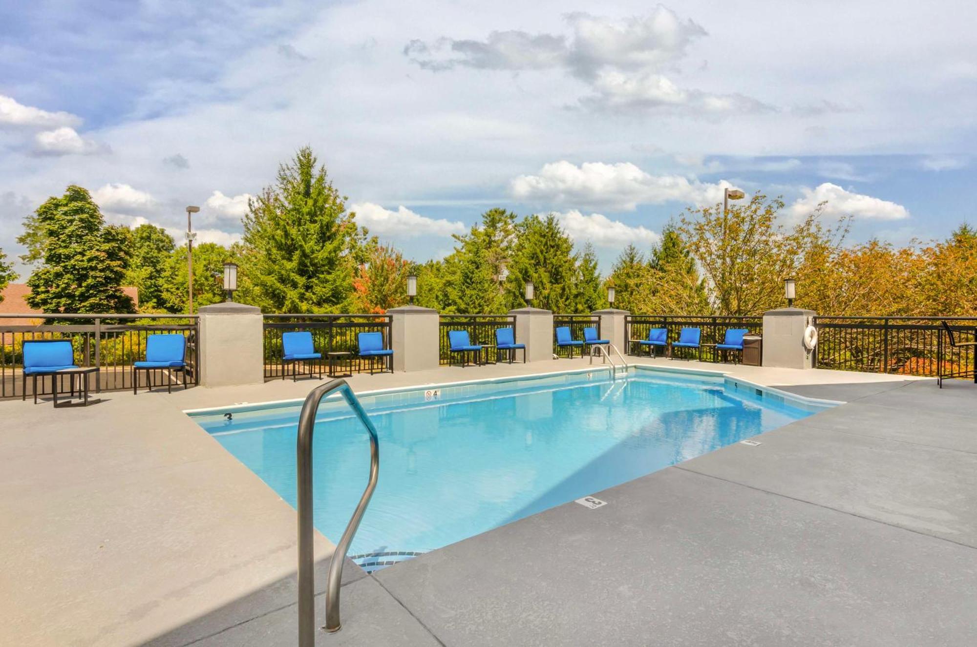 Best Western Plus Beckley Inn Ngoại thất bức ảnh